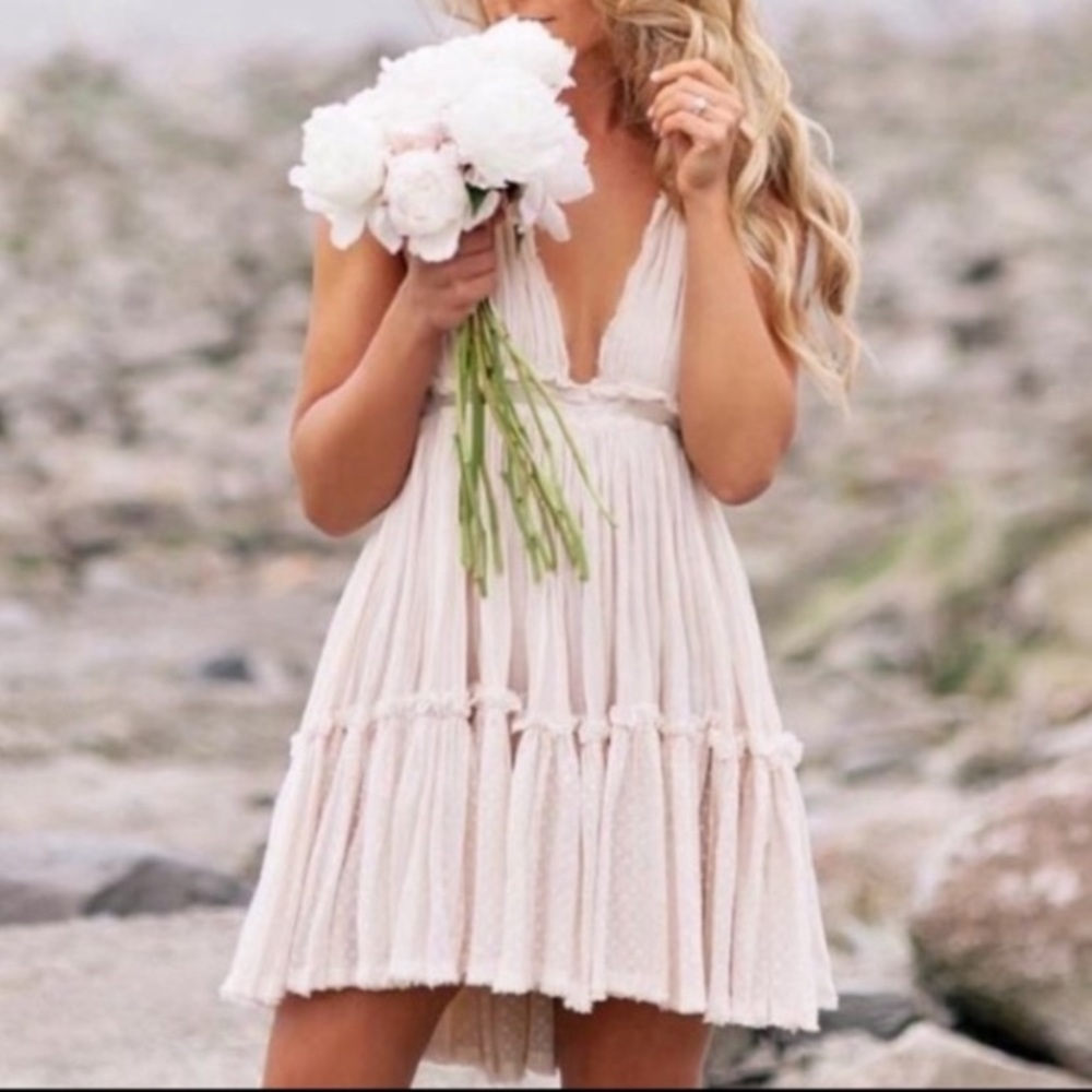 🔹New🔹Distressed Ruffle Boho Halter Dress - Picture 3 of 7